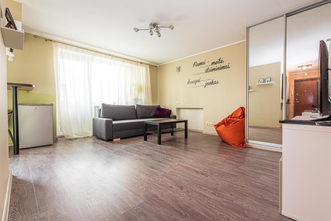 I. Kanto Apartamentai Lägenhet Klaipėda Exteriör bild