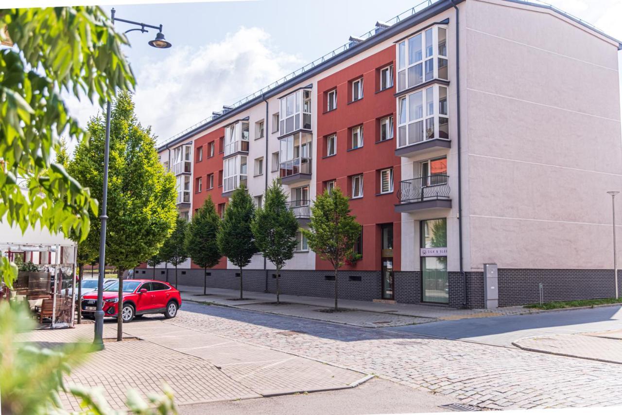 I. Kanto Apartamentai Lägenhet Klaipėda Exteriör bild